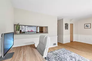 7226 NE 171st Ln, Kenmore, WA 98028 - Photo 9