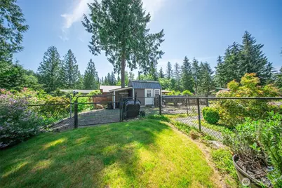 37418 W Lake Walker Drive SE, Enumclaw, WA 98022 - Photo 9