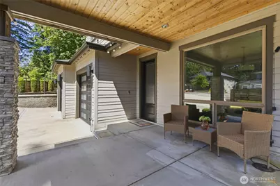 12048 SE May Creek Park Drive, Newcastle, WA 98056 - Photo 37