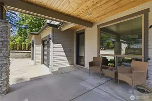 12048 SE May Creek Park Dr, Newcastle, WA 98056 - Photo 37