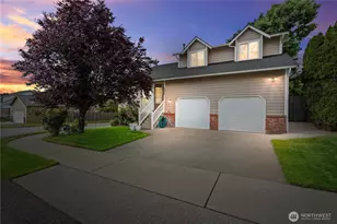 8627 136th St E, Puyallup, WA 98373 - Photo 3