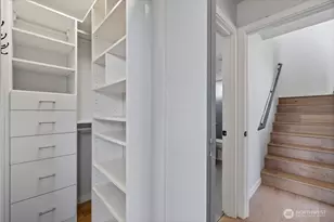 2440 NW 60th St, Seattle, WA 98107 - Photo 23
