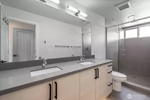 2440 NW 60th St, Seattle, WA 98107 - Photo 21