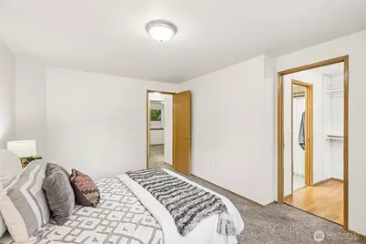 18110 81st Street E, Bonney Lake, WA 98391 - Photo 11