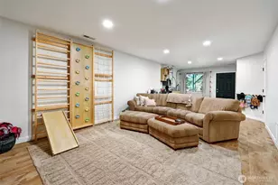5126 S Garden Loop Rd, Seattle, WA 98118 - Photo 23