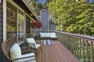 5126 S Garden Loop Rd, Seattle, WA 98118 - Photo 15