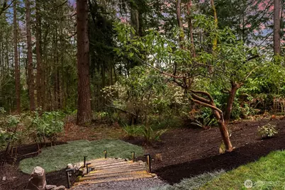 14841 SE 54th Street, Bellevue, WA 98006 - Photo 35