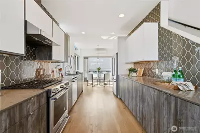 4008 Linden Ave N #A, Seattle, WA 98103 - Photo 5