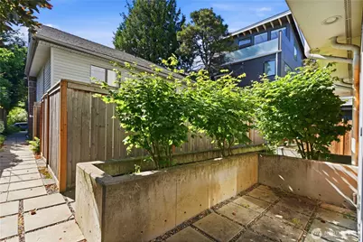 4008 Linden Ave N #A, Seattle, WA 98103 - Photo 25