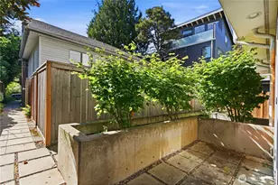 4008 Linden Ave N, Seattle, WA 98103 - Photo 25
