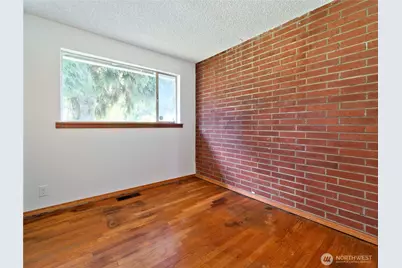 12805 64th Avenue S, Seattle, WA 98178 - Photo 19