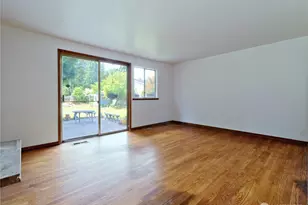 12805 64th Ave S, Seattle, WA 98178 - Photo 11