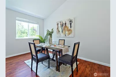 1808 Pierce Avenue NE, Renton, WA 98056 - Photo 9