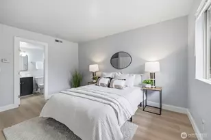 12600 NE 145th St, Kirkland, WA 98034 - Photo 11
