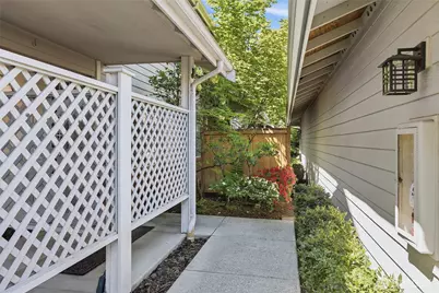 19620 80th Avenue W #J, Edmonds, WA 98026 - Photo 23