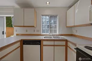 19620 80th Ave W, Edmonds, WA 98026 - Photo 3