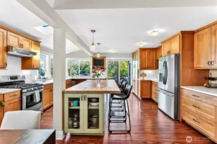 1928 NW 97th St, Seattle, WA 98117 - Photo 9