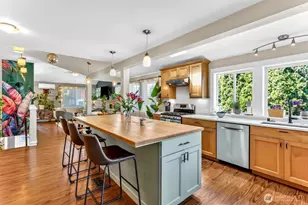 1928 NW 97th St, Seattle, WA 98117 - Photo 11