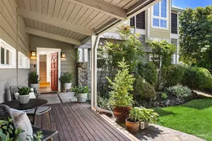 11059 SE 31st St, Bellevue, WA 98004 - Photo 3