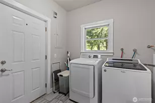 33724 SE Hudson Rd, Ravensdale, WA 98051 - Photo 15