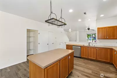 7625 Rushmore Way NE, Lacey, WA 98516 - Photo 11