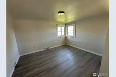 1124 W Mansfield, Spokane, WA 99205 - Photo 11