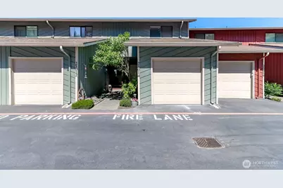 25014 Lake Fenwick Rd #28, Kent, WA 98032 - Photo 1