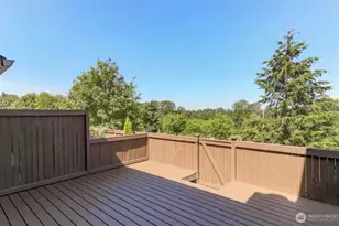 25014 Lake Fenwick Rd, Kent, WA 98032 - Photo 29