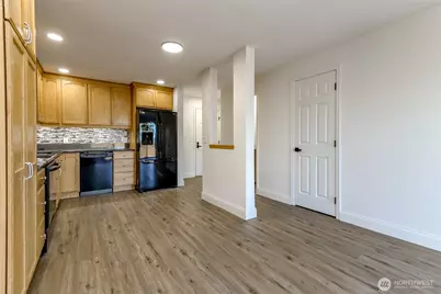 25014 Lake Fenwick Rd #28, Kent, WA 98032 - Photo 7