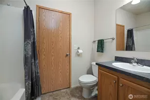 18927 Routon Ln, Burlington, WA 98223 - Photo 17