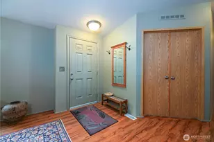18927 Routon Ln, Burlington, WA 98223 - Photo 3