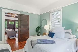 4651 1st Ave NE, Seattle, WA 98105 - Photo 15