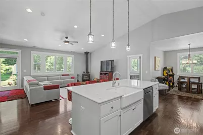 272 Trout Lakes Road, Castle Rock, WA 98611 - Photo 15