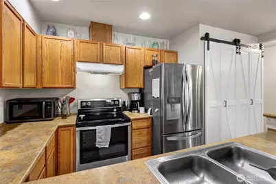 2833 Valencia Street, Bellingham, WA 98226 - Photo 15