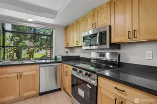 11506 NE 128th St, Kirkland, WA 98034 - Photo 11