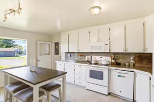 1417 Maple St, Sumner, WA 98390 - Photo 25