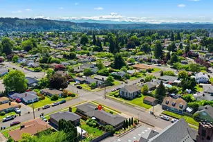 1417 Maple St, Sumner, WA 98390 - Photo 5