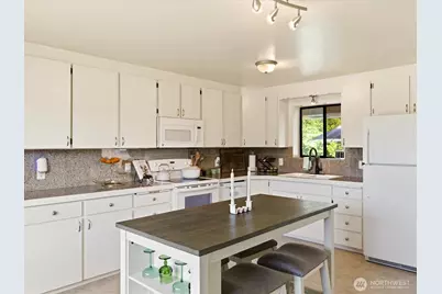 1417 Maple Street, Sumner, WA 98390 - Photo 29