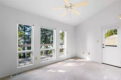 300 Morey Avenue, Bellingham, WA 98225 - Photo 23