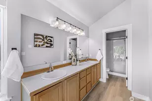 31259 E Lake Morton Dr SE, Kent, WA 98042 - Photo 21