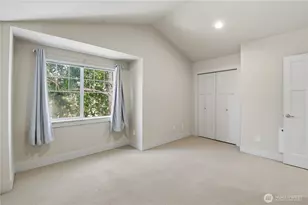 723 N 95th St, Seattle, WA 98103 - Photo 13