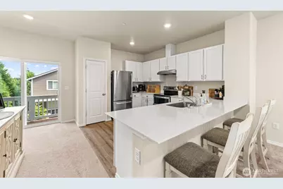 8794 Corona Court NE #Unit B, Lacey, WA 98516 - Photo 5