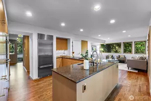 2261 W Lake Sammamish Pkwy SE, Bellevue, WA 98008 - Photo 17