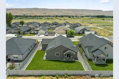 231 Schrute Road, Prosser, WA 99350 - Photo 35