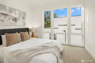 542 W Barrett St, Seattle, WA 98109 - Photo 13