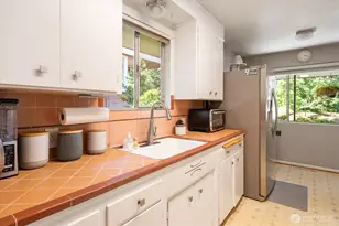 1573 NW 90th St, Seattle, WA 98117 - Photo 11