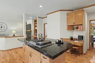 10711 177th Ct NE, Redmond, WA 98052 - Photo 15
