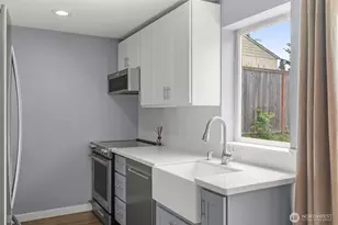 2052 E Wright Ave, Tacoma, WA 98404 - Photo 3