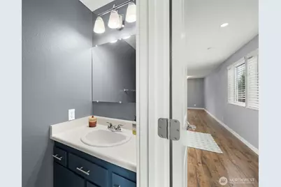 2052 E Wright Avenue, Tacoma, WA 98404 - Photo 11