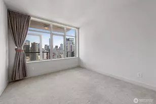 588 Bell St, Seattle, WA 98121 - Photo 15